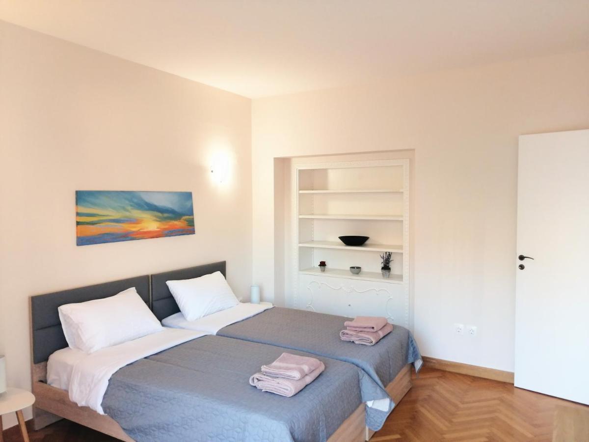 Stylish Central Penthouse Apartment Atenas Exterior foto