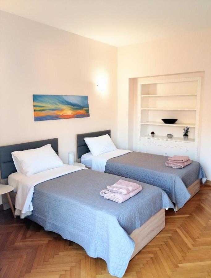 Stylish Central Penthouse Apartment Atenas Exterior foto